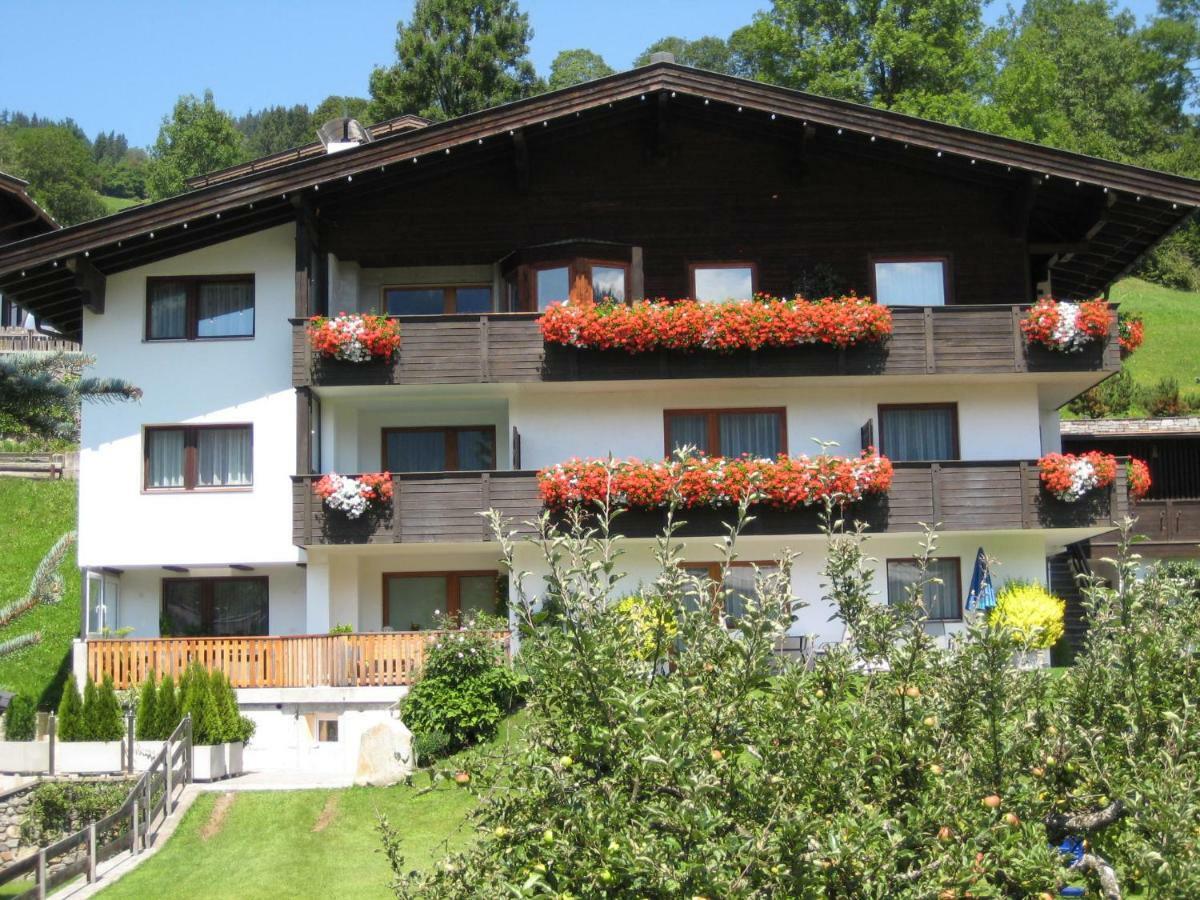 Appartements Bachler Brixen im Thale Exterior photo